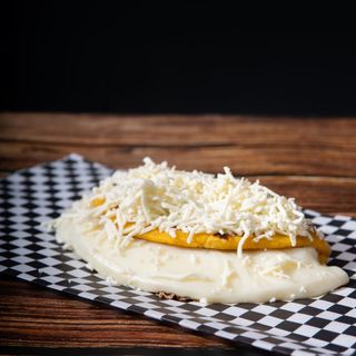 Combo Cachapa de queso de mano
