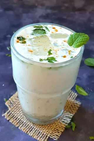 Spicy lassi