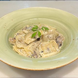 "Raviolini" De Peus De Porc I Tòfona