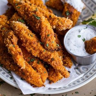 Crispy strips cu cartofi și Cola 