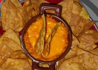 Nachos Con Queso
