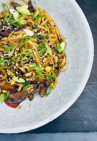 Удон з яловичиною