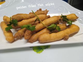 Golden Fried Fish Sticks 香 炸鱼 条