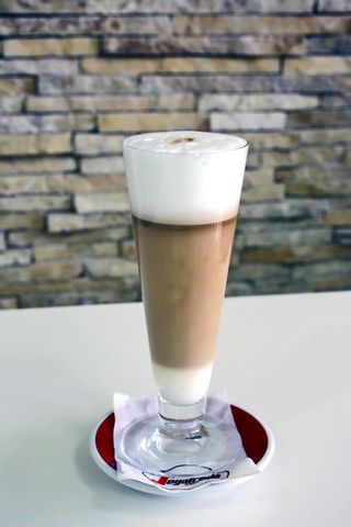 Latte macchiato