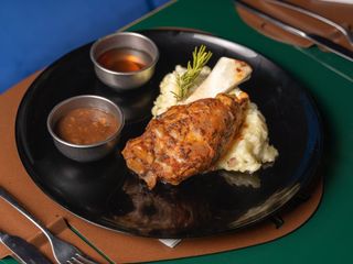 Stinco di maiale 300g