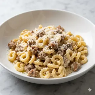Gramigna panna e salsiccia