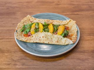 Pato Confitado Rucula mango Swe¡et Chili