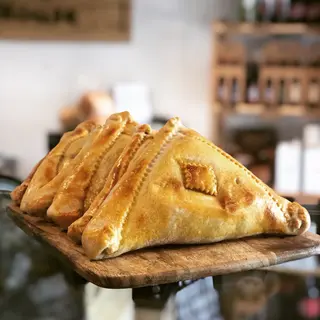Empanada chilena de pollo