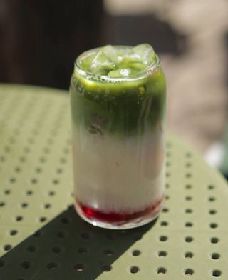 Матча полуниця-кокос 300 мл