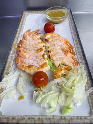 Brocheta de langostinos (2 uds.)