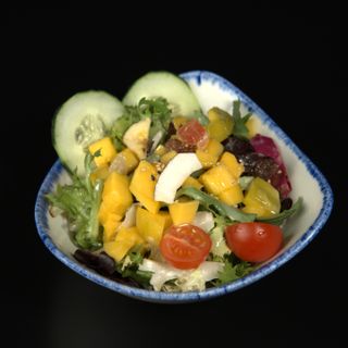 3. Nachuraru Salad