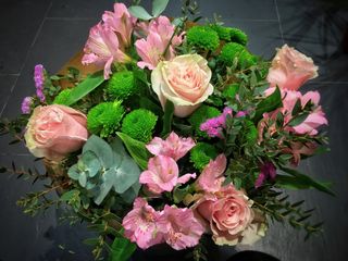 Ramo flor variada color rosa