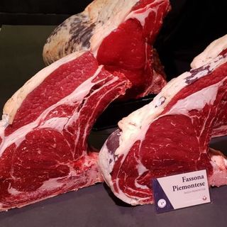 Costata di fassona piemontese 800/820 g