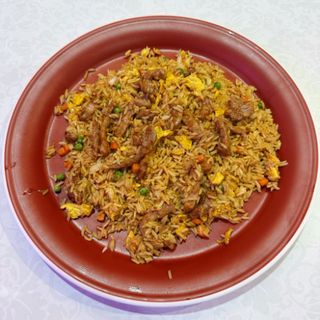 Arroz frito con ternera