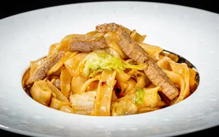 129 Tagliatelle al manzo