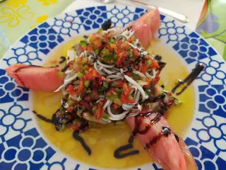 E7-Ensalada Templada De Gulas