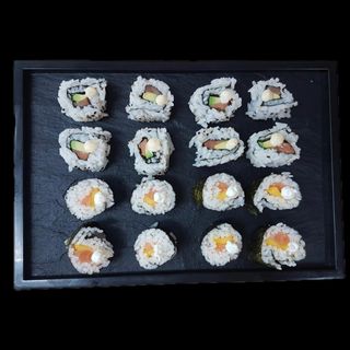 Bandeja Tottori 16 piezas