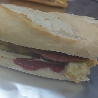 Bocadillo tiburón 