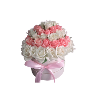Boîte de 50 Roses Roses et Blanches – Douceur et Éclat