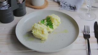 Cartofi piure cu unt 250g