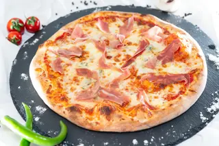 Quatro Formaggi&Prosciutto Crudo