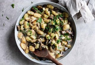 Njoke sa biftekom I šampinjonima