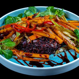 Императорски ориз със сотирани зеленчуци (300гр)