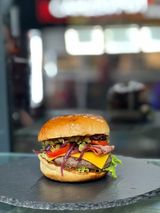 Двоен телешки с картофки (700г)