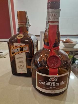 Crêpe con crema e Cointreau o Grand Marrier
