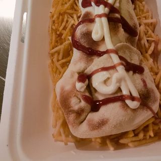 Frankfurt + queso