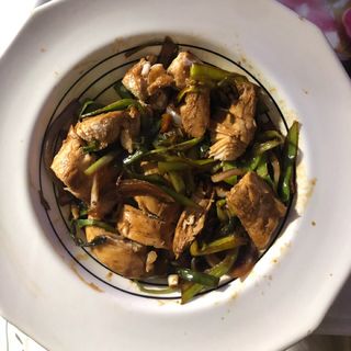 Pollo Frito Especial Con Puerros