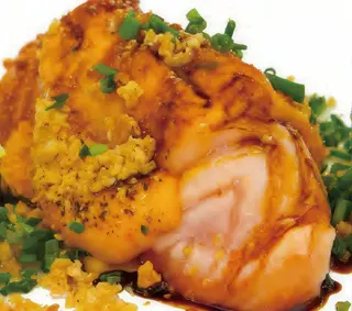 134. sake flambe spicy NIGIRI