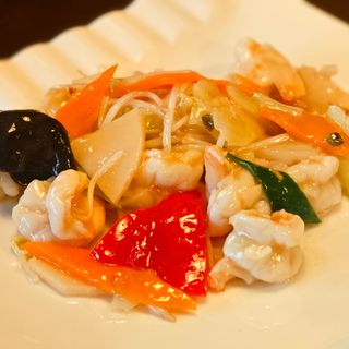 Gamberi con verdura mista