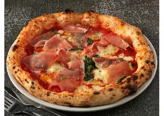 Pizza Delizia