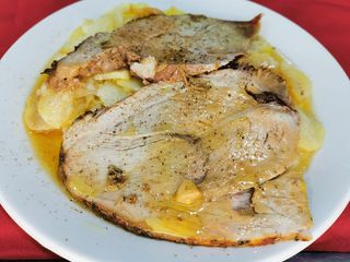 Jamón Asado Al Oporto