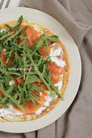 Salmone affumicato 100 g, rucola, Philadelphia light 30 g