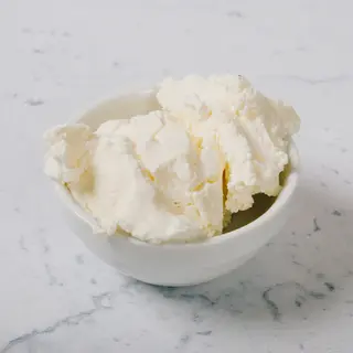 Mladi kajmak