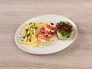 Filet z mozzarellą, pomidorem i sosem miodowo-balsamicznym