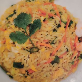 Khao pad mix pollo e gamberetti