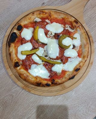 Mađarica mozzarella pizza 24cm