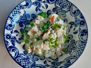 ОЛІВʼЄ З МОЛОЧНОЮ КОВБАСКОЮ (260g)