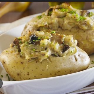 Batata recheada de cogumelos