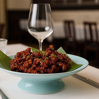 Tiras de ternera caramelizada a la naranja 