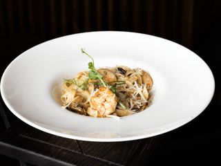 Паста з морепродуктами (378g)