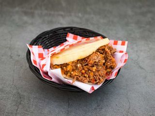 Arepa De Ternera Mechada (1 Ud.)