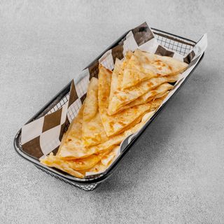 Garlic & Cheese Naan