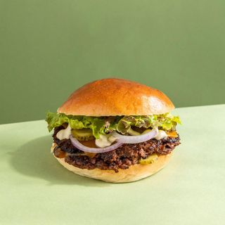 Born In The Usa Vegan + Patatas fritas