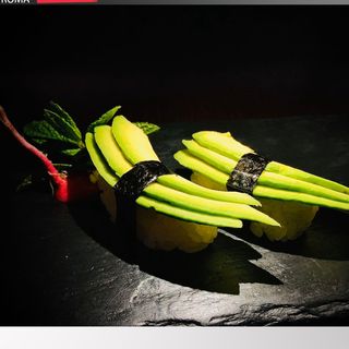 N 08 Nigiri avocado  2 pezzi