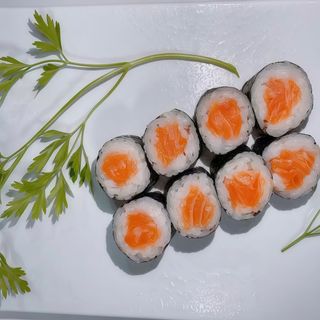 Maki De Salmón (8 Uds.)