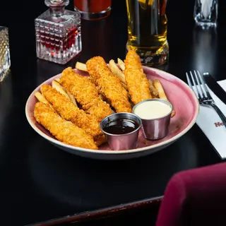 House-made Crispy Chicken Tender Plate